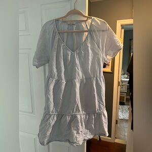 Madewell short sleeve linen/cotton/viscose dress. Light blue, size large.